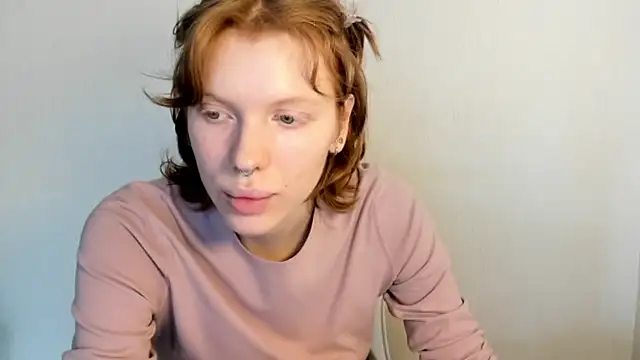 StellaDavis online show from March 13, 2026, 9:27 am