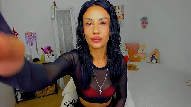 Blackeyeslady online show from June 17, 2026, 4:41 pm
