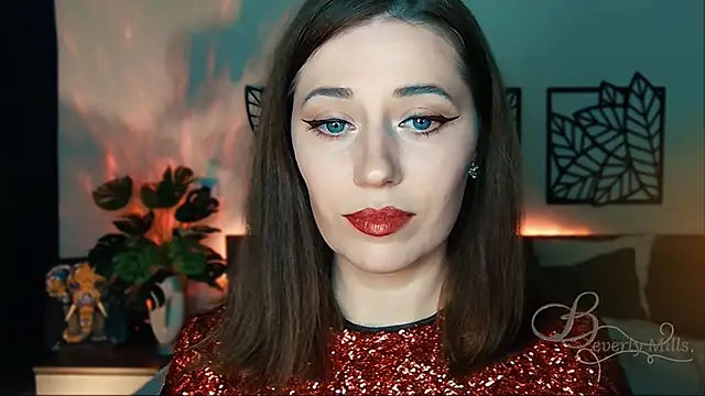 Snapshot of MissBeverlyMills chatting on January 14, 2025, 8:15 pm MissBeverlyMills online show from January 14, 2025, 8:15 pm