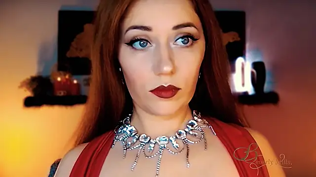 Snapshot of MissBeverlyMills chatting on November 14, 2025, 3:38 am MissBeverlyMills online show from November 14, 2025, 3:38 am