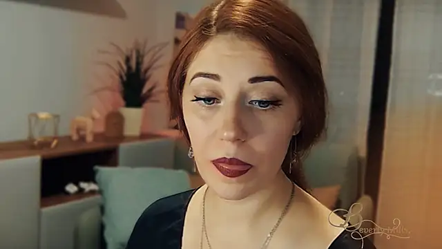 Snapshot of MissBeverlyMills chatting on January 9, 2026, 12:57 am MissBeverlyMills online show from January 9, 2026, 12:57 am