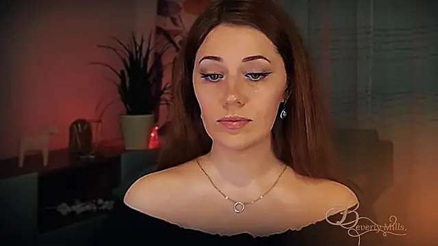 Snapshot of MissBeverlyMills chatting on March 7, 2026, 6:05 pm MissBeverlyMills online show from March 7, 2026, 6:05 pm