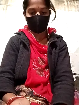 Snapshot of Anushka_Ji chatting on November 25, 2025, 4:01 am Anushka Ji online show from November 25, 2025, 4:01 am