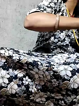 Anushka Ji online show from March 13, 2026, 4:57 pm