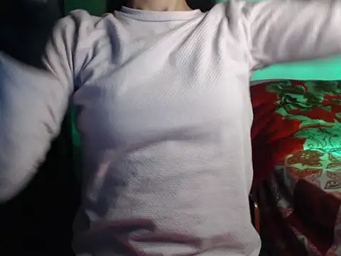 Angel kiyara online show from January 11, 2026, 6:24 pm