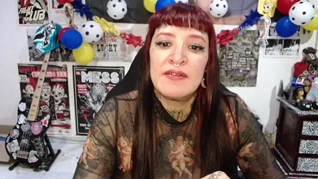Rollyderolandia666 online show from June 22, 2026, 3:25 am