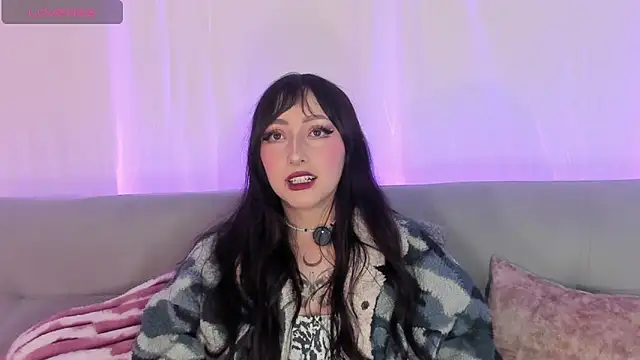 v1cky  online show from June 30, 2026, 12:22 am