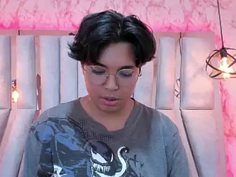 Emmapark  online show from February 28, 2025, 12:54 am