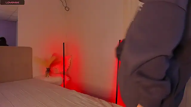 SelenaaSky online show from February 8, 2025, 2:27 pm