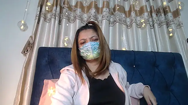 Jen jennyy1 online show from January 21, 2025, 7:50 pm