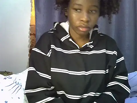 Snapshot of Novah_ chatting on July 21, 2026, 1:46 pm Novah online show from July 21, 2026, 1:46 pm