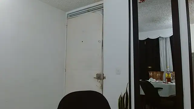  princess queen online show from March 12, 2026, 6:08 am