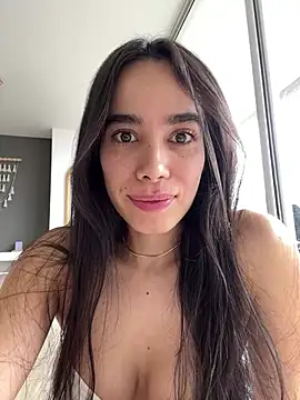 Snapshot of Irish_Collins chatting on February 16, 2025, 2:21 pm Irish Collins online show from February 16, 2025, 2:21 pm