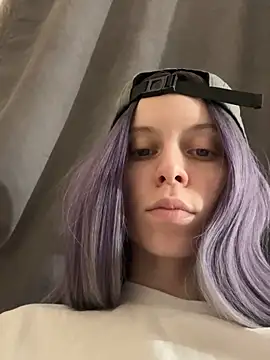 Snapshot of RinaMood chatting on February 10, 2025, 2:48 pm RinaMood online show from February 10, 2025, 2:48 pm