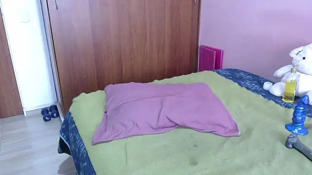 Susanlover online show from March 13, 2025, 8:11 pm