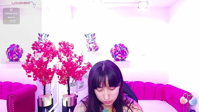 Snapshot of Miss_dolly_ chatting on July 31, 2026, 12:37 pm Miss dolly online show from July 31, 2026, 12:37 pm