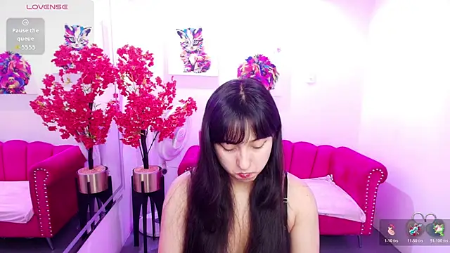 Snapshot of Miss_dolly_ chatting on August 3, 2026, 12:43 pm Miss dolly online show from August 3, 2026, 12:43 pm