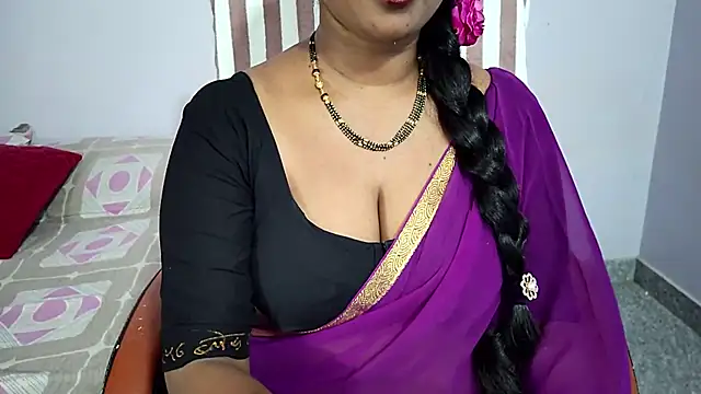 Snapshot of samyukthapuretelugu chatting on March 24, 2026, 4:34 pm samyukthapuretelugu online show from March 24, 2026, 4:34 pm