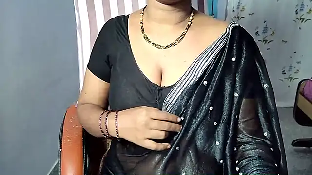 Snapshot of samyukthapuretelugu chatting on May 3, 2026, 4:13 pm samyukthapuretelugu online show from May 3, 2026, 4:13 pm