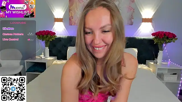 Snapshot of Kelly_Hardy chatting on March 9, 2025, 1:14 am Kelly Hardy online show from March 9, 2025, 1:14 am