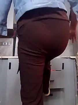 Snapshot of Aachal_7 chatting on November 10, 2025, 3:27 am Aachal 7 online show from November 10, 2025, 3:27 am