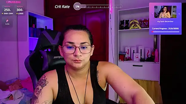 Snapshot of Amarantha_666 chatting on December 18, 2024, 9:29 pm Amarantha 666 online show from December 18, 2024, 9:29 pm