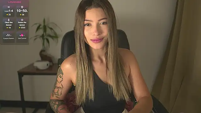 AyraSmith  online show from June 30, 2026, 12:00 am