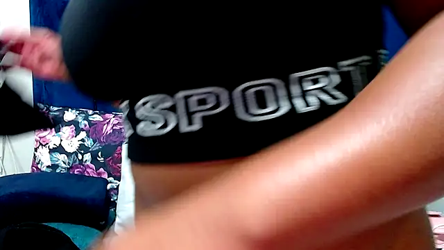HotSmallTits online show from April 30, 2026, 5:52 pm