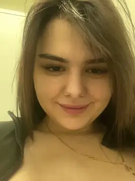 Snapshot of NikaMur chatting on January 29, 2025, 6:43 am NikaMur online show from January 29, 2025, 6:43 am