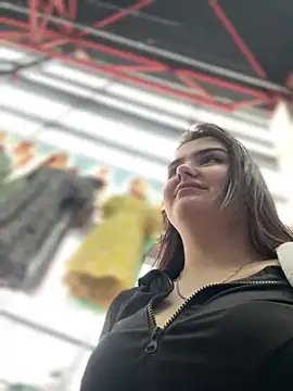 Snapshot of NikaMur chatting on February 1, 2025, 5:28 am NikaMur online show from February 1, 2025, 5:28 am