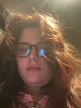 Snapshot of NikaMur chatting on February 2, 2025, 8:35 am NikaMur online show from February 2, 2025, 8:35 am