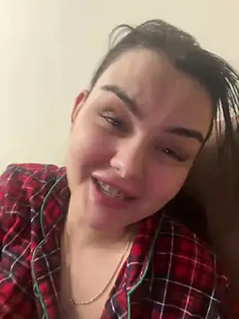 Snapshot of NikaMur chatting on February 4, 2025, 2:49 am NikaMur online show from February 4, 2025, 2:49 am