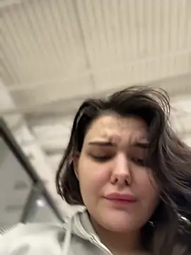 Snapshot of NikaMur chatting on February 5, 2025, 6:46 am NikaMur online show from February 5, 2025, 6:46 am