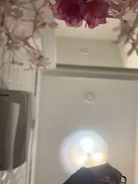 Snapshot of NikaMur chatting on March 3, 2025, 9:44 am NikaMur online show from March 3, 2025, 9:44 am