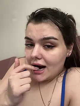 Snapshot of NikaMur chatting on March 5, 2025, 9:49 am NikaMur online show from March 5, 2025, 9:49 am