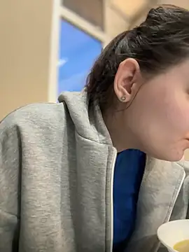 Snapshot of NikaMur chatting on March 11, 2025, 12:06 pm NikaMur online show from March 11, 2025, 12:06 pm