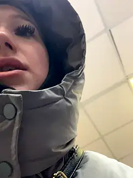 Snapshot of NikaMur chatting on October 10, 2025, 2:21 am NikaMur online show from October 10, 2025, 2:21 am