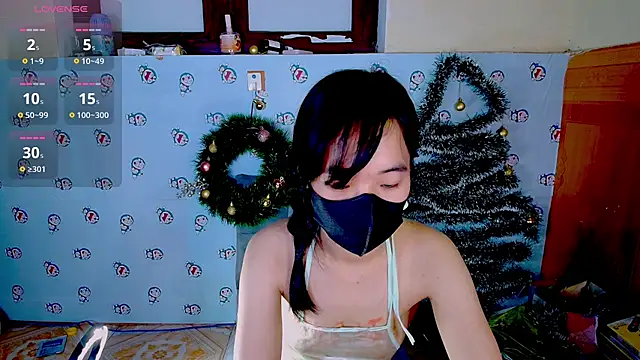   Saphia   online show from December 4, 2024, 6:17 pm