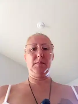 MILEIDE980 online show from March 3, 2026, 9:21 pm