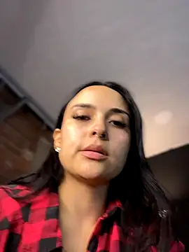 Snapshot of CharlotteScotte chatting on September 23, 2025, 12:08 pm CharlotteScotte online show from September 23, 2025, 12:08 pm