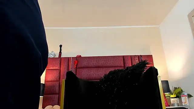 CharlotteScotte online show from March 16, 2026, 3:49 pm