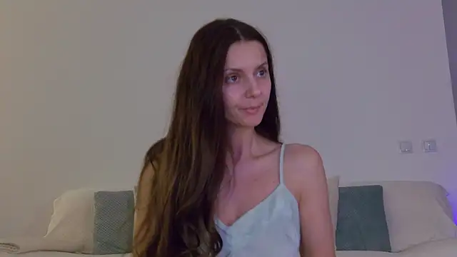 LilyRoselyn online show from September 30, 2025, 5:18 pm