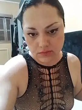 Snapshot of LilithRos3 chatting on January 9, 2026, 10:11 pm LilithRos3 online show from January 9, 2026, 10:11 pm