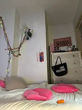 OriginalBarbieEst92 online show from January 10, 2025, 5:02 pm