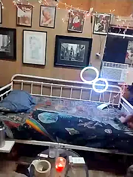 AlphaAlluring69 online show from December 30, 2024, 9:27 am