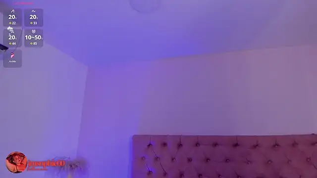 Snapshot of sophiarossee_ chatting on November 15, 2025, 12:34 pm sophiarossee online show from November 15, 2025, 12:34 pm