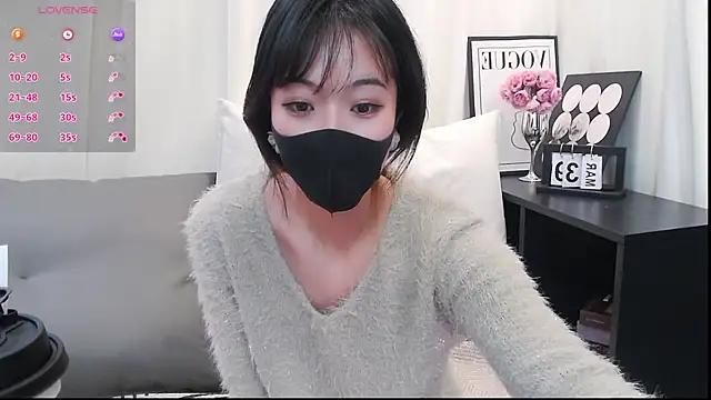 Snapshot of Duludulu_007 chatting on April 3, 2026, 2:26 pm Duludulu 007 online show from April 3, 2026, 2:26 pm