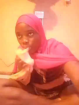 cute naimah online show from December 1, 2025, 7:52 pm