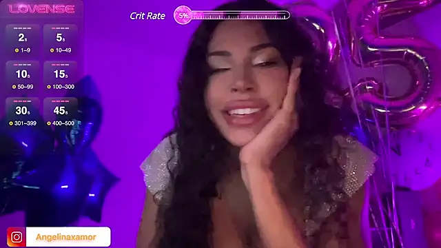 Angelina amor online show from January 1, 2025, 3:02 am