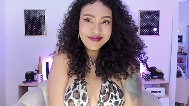 Snapshot of Zoe_Gruber chatting on September 29, 2025, 12:49 am Zoe Gruber online show from September 29, 2025, 12:49 am